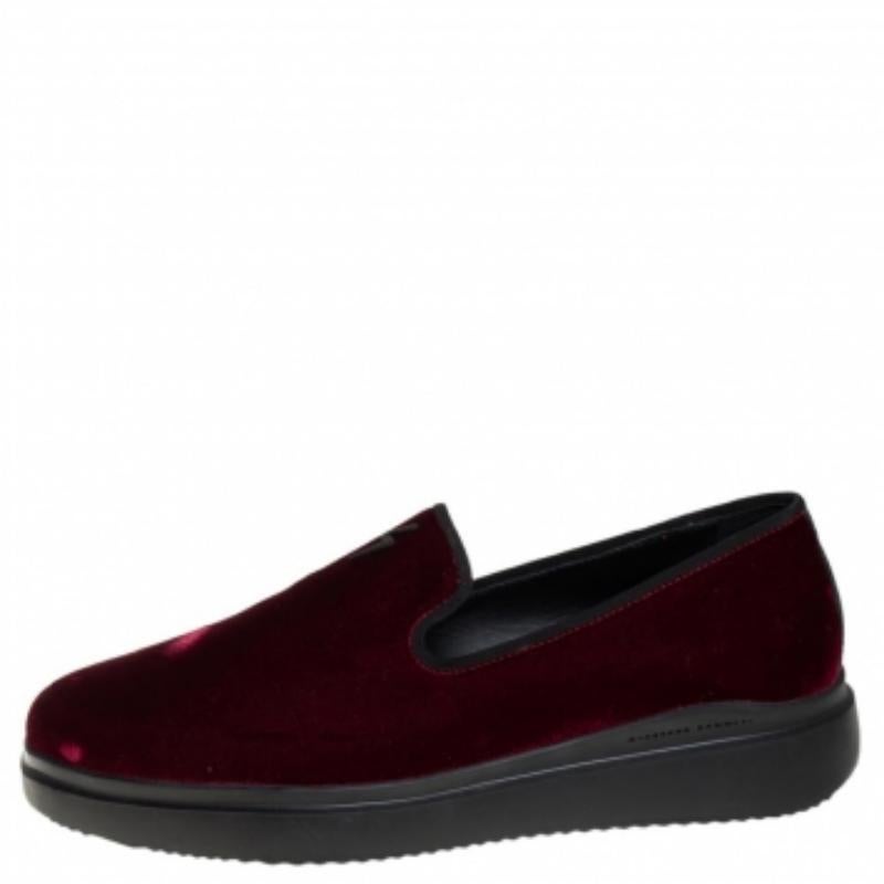 Giuseppe Zanotti Burgundy Velvet Slip On Sneakers Size 42 For Sale 1