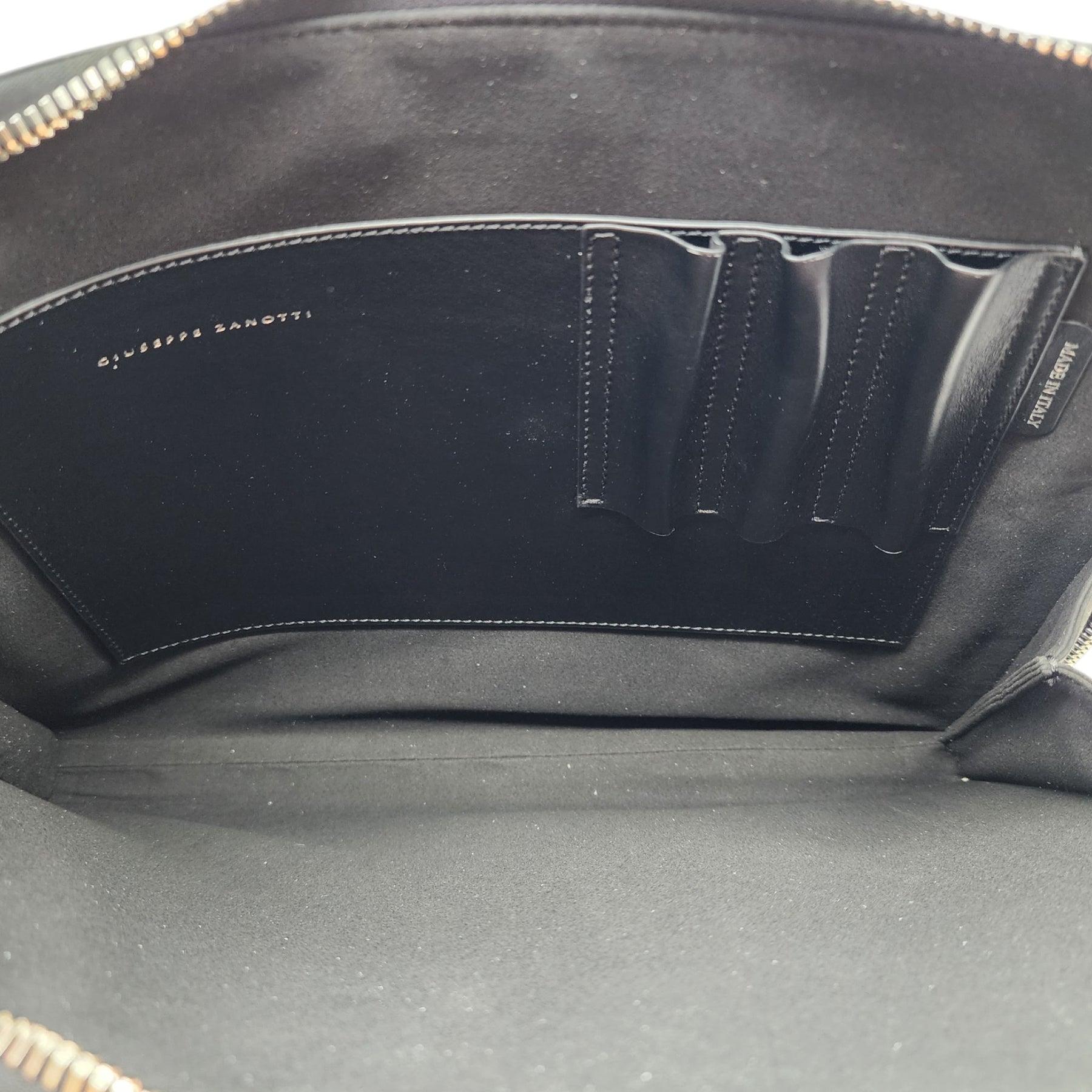 Pochette Giuseppe Zanotti in pelle stampata cocco in versione iridescente In condizioni ottime in vendita a Los Angeles, CA