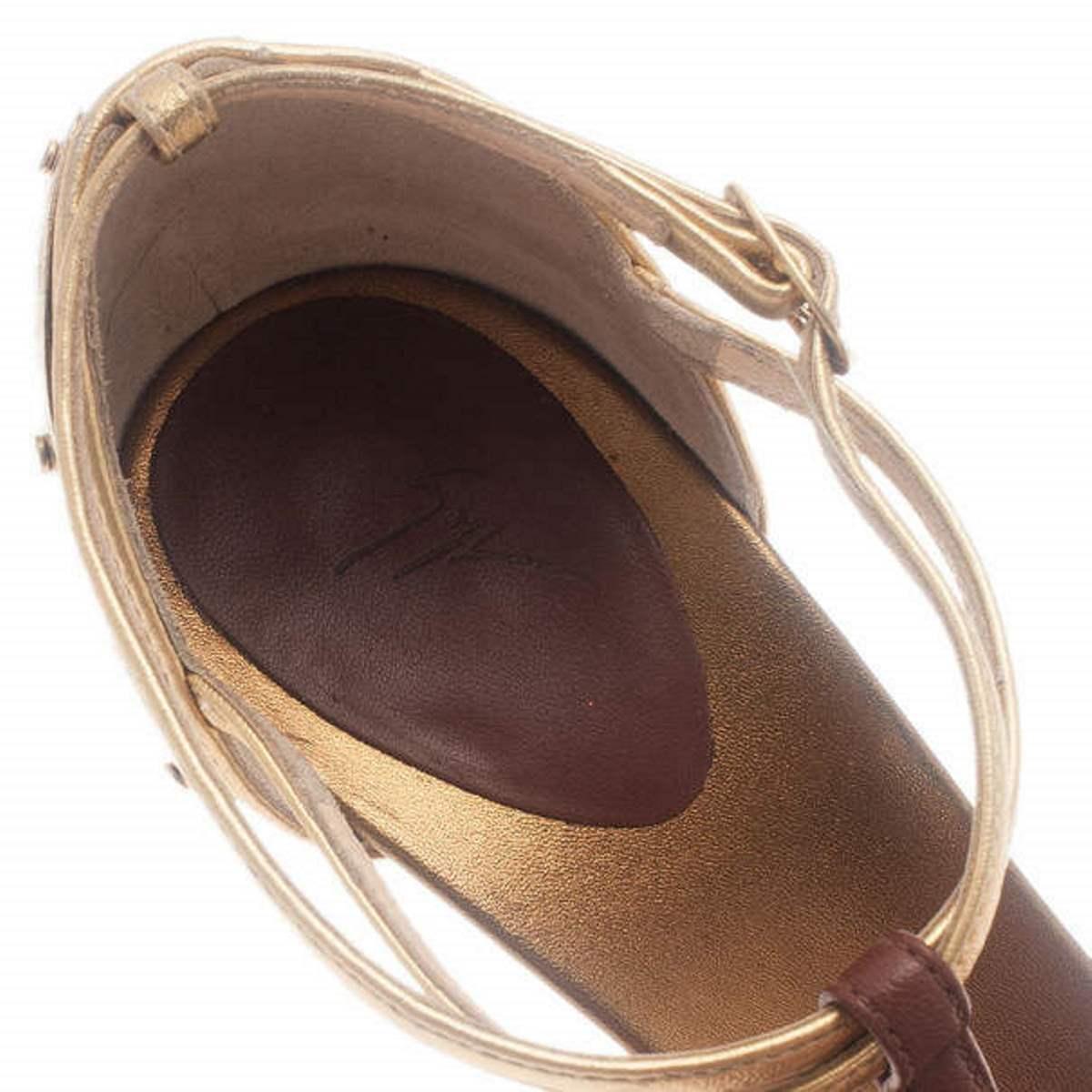 Giuseppe Zanotti Cognac & Gold Leather Metal Plated T-Strap Sandals Size 38.5 For Sale 3