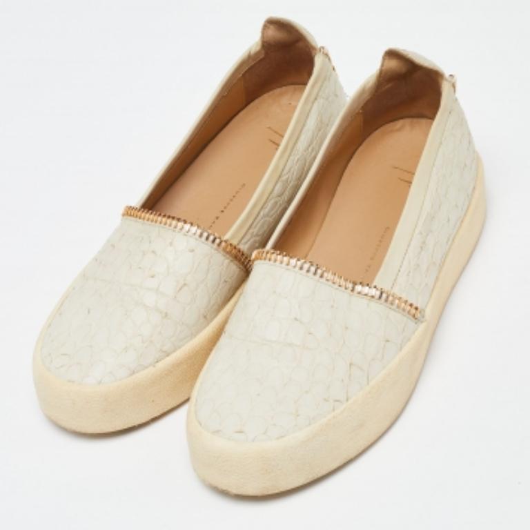 Giuseppe Zanotti Crema Pelle Goffrata Slip-On Taglia 40 in vendita 3