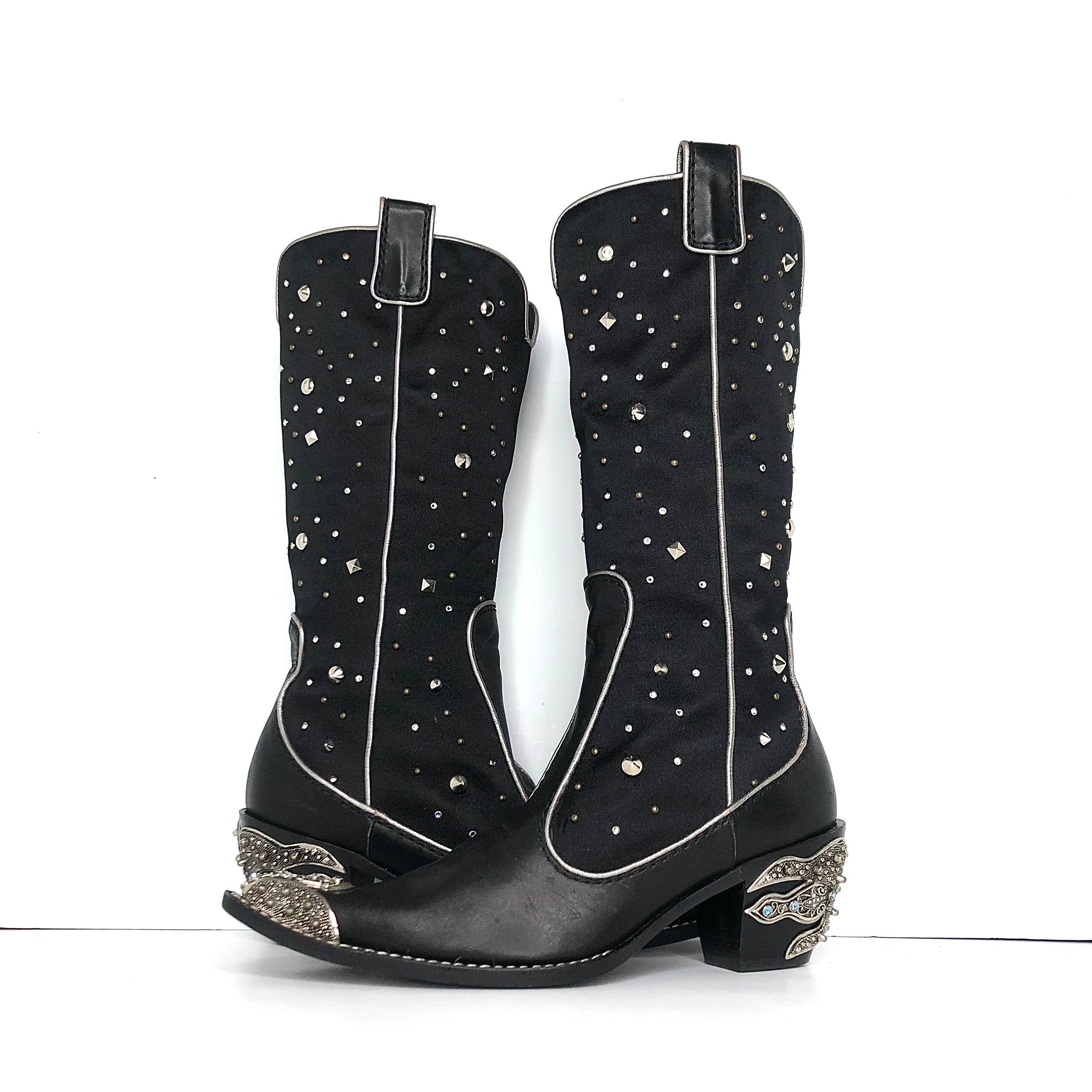 Giuseppe Zanotti Crystals Studded Pull On Western Cowgirl Heeled Boots
Color Black / Silver
Size 37.5EU
Leather and fabric upper
Leather sole
Snip toe
Pulls at sides
Crystals embellishments
Block tapered heel 
Signs of normal use, overall very good
