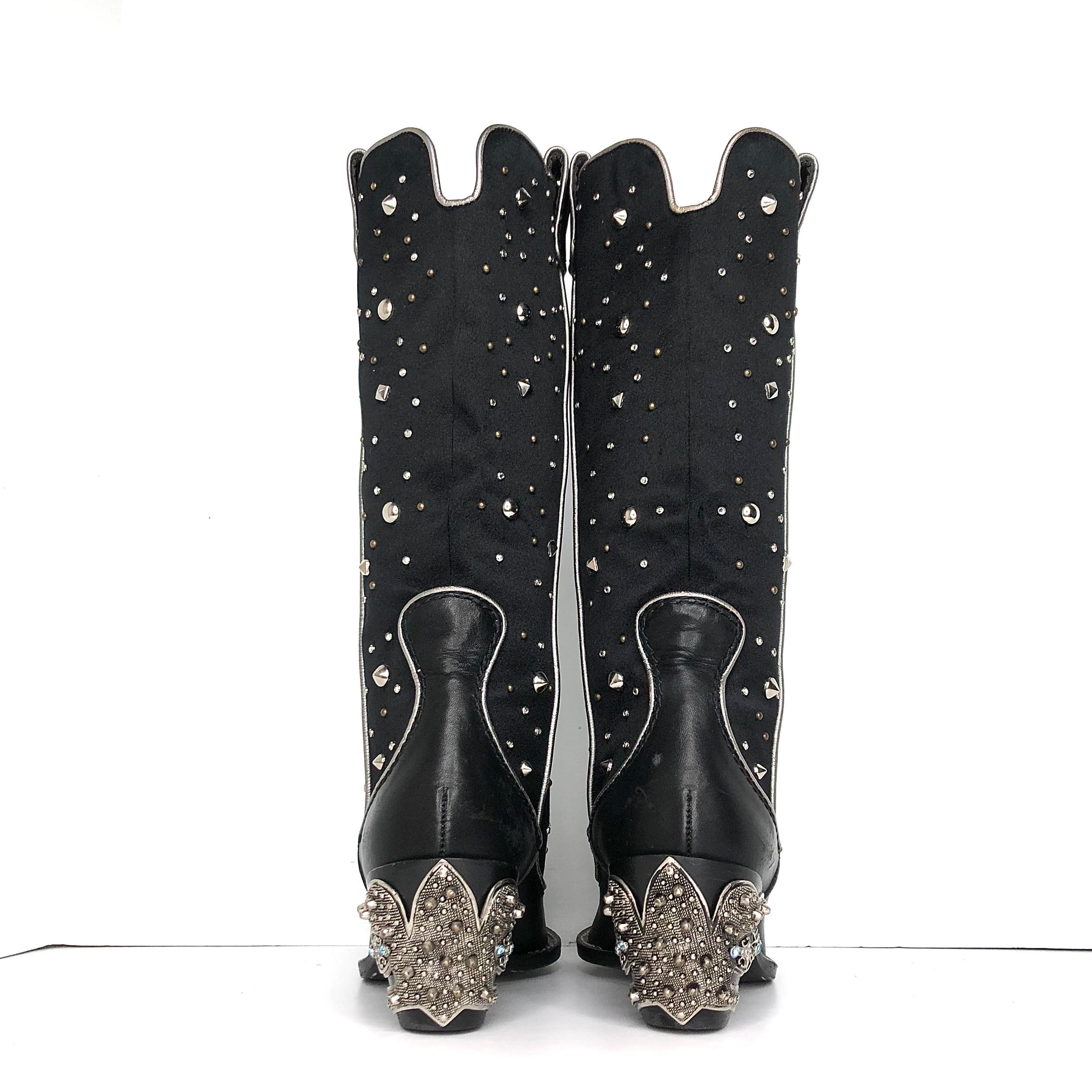 Giuseppe Zanotti Crystals Studded Pull On Western Cowgirl Heeled Boots 37.5 In Good Condition For Sale In Mechanicsville, VA