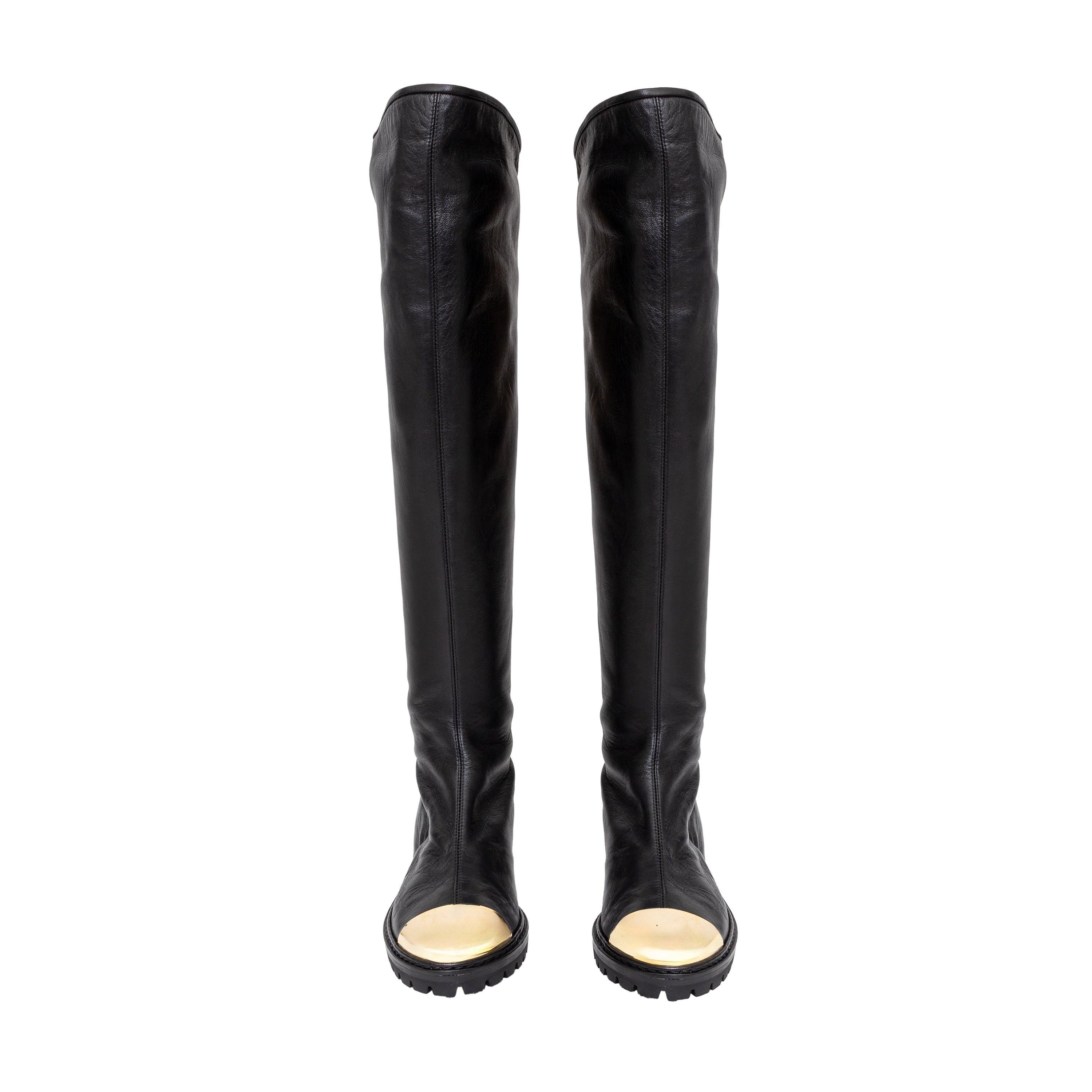 Giuseppe Zanotti Botas de piel con puntera metálica Dalila - Años 10 en Excelente estado para la venta en Milano, IT