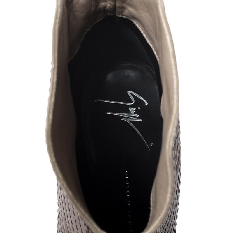 Giuseppe Zanotti Dark Beige Stitch Detail Leather Peep Toe Ankle Bootie Size37.5 For Sale 2