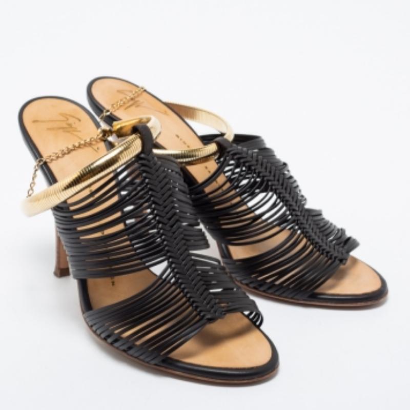 Giuseppe Zanotti Dunkelbraune Leder Riemchensandalen Größe 37.5 im Angebot 1