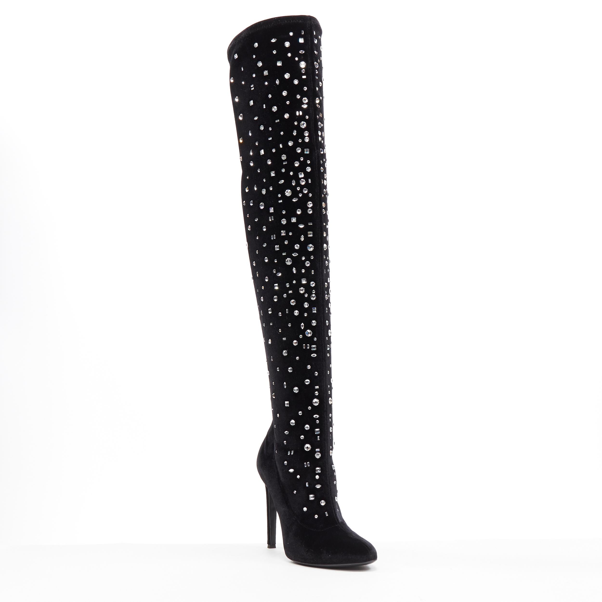 GIUSEPPE ZANOTTI Dena black crystal jewel embellished velvet over knee boot EU39
Brand: Giuseppe Zanotti
Model Name / Style: Dena boot
Material: Velvet
Color: Black
Pattern: Solid
Closure: Pull on
Extra Detail: Ultra High (4 in & Higher) heel