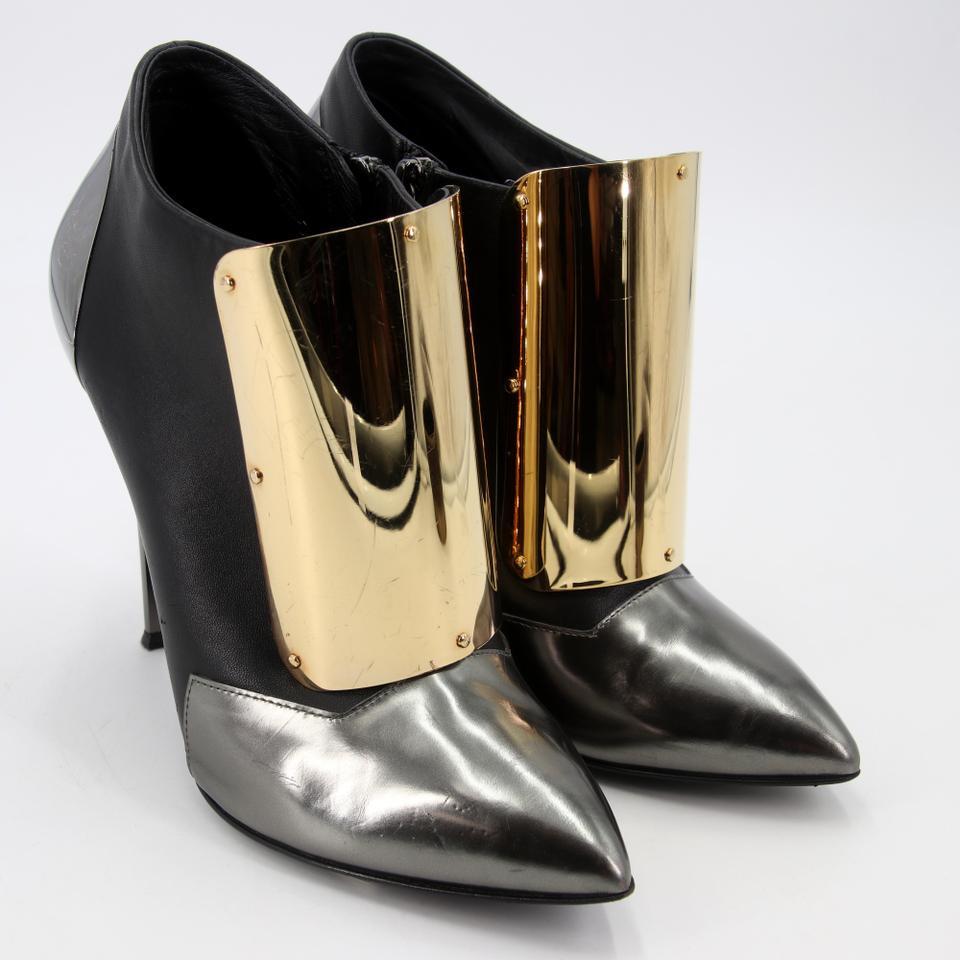 Black Giuseppe Zanotti Designs Metal Plate Ankle Shielded Booties 9.5 GZ-S0929P-0321 For Sale