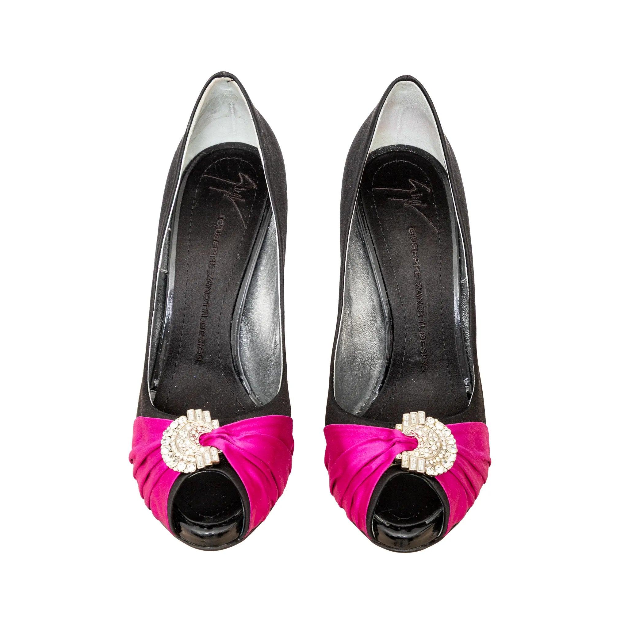 Décolleté in raso impreziosite di Giuseppe Zanotti - Anni '10 in vendita 3