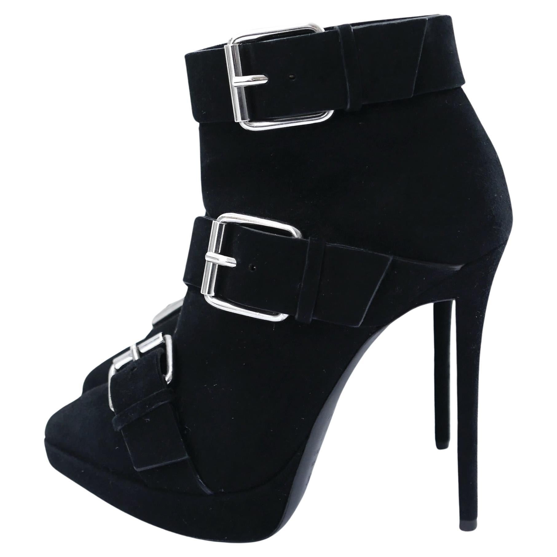 Giuseppe Zanotti Emy Buckle Detail Platform Ankle Boots For Sale
