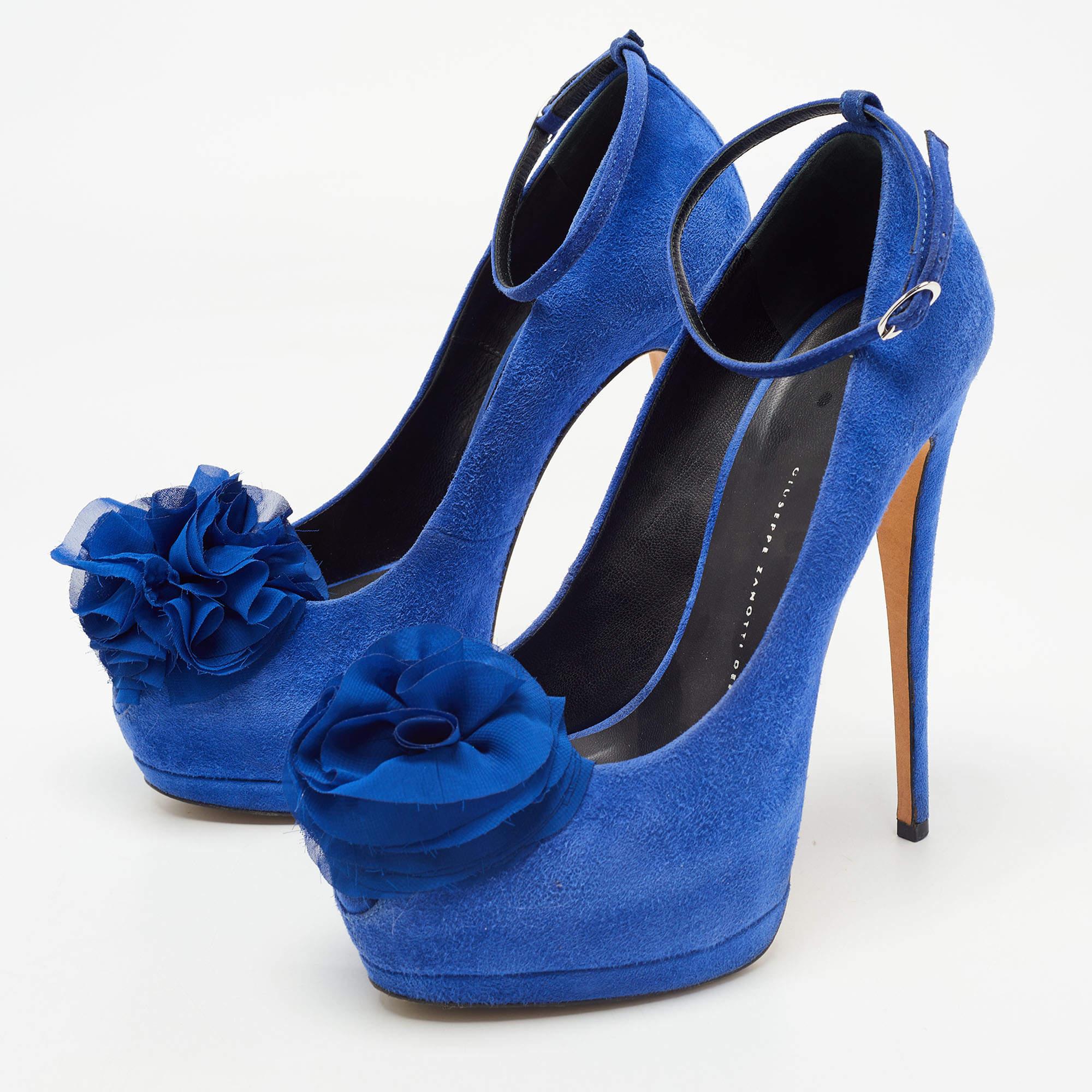 Exhibit an elegant style with this pair of pumps. These designer pumps are crafted from quality materials. They are set on durable soles and high heels.