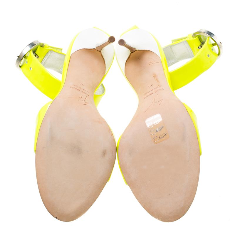 Giuseppe Zanotti Fluorescent Patent Leather Ankle Strap Open Toe Sandals Size 36 For Sale 1