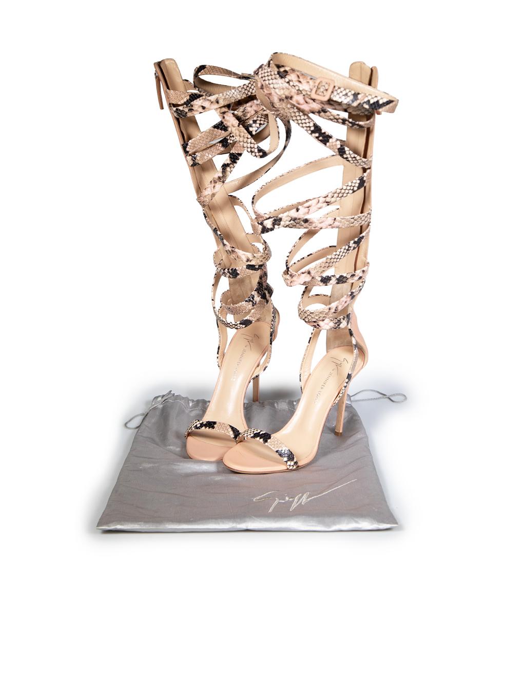 Giuseppe Zanotti for Jenifer Lopez Beige Strappy Gladiator Sandals Size IT 38.5 en vente 1