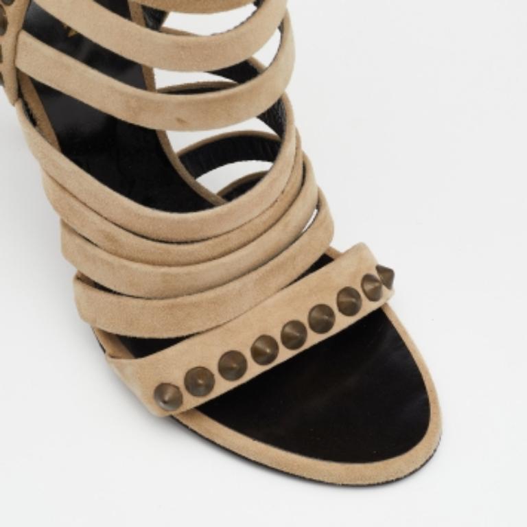 Giuseppe Zanotti For Pierre Balmain Beige Suede Studded Strappy Sandals Size 39 For Sale 2
