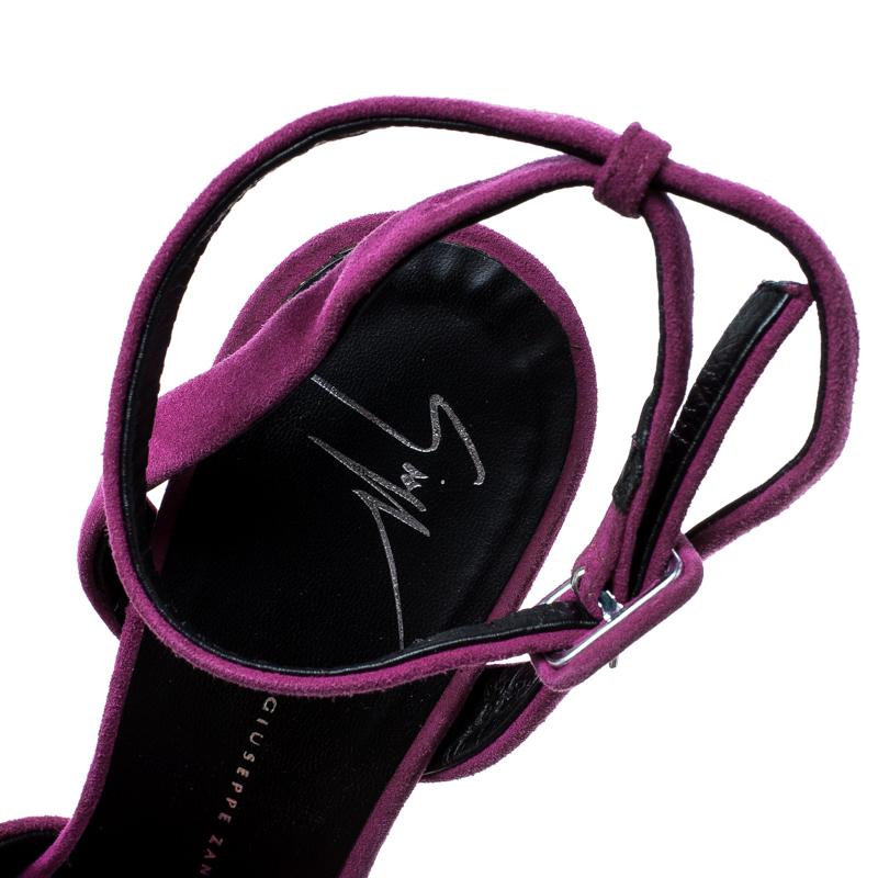 Giuseppe Zanotti Fuchsia Pink Suede Bow Ankle Strap Platform Sandals Size 39.5 In Good Condition In Dubai, Al Qouz 2