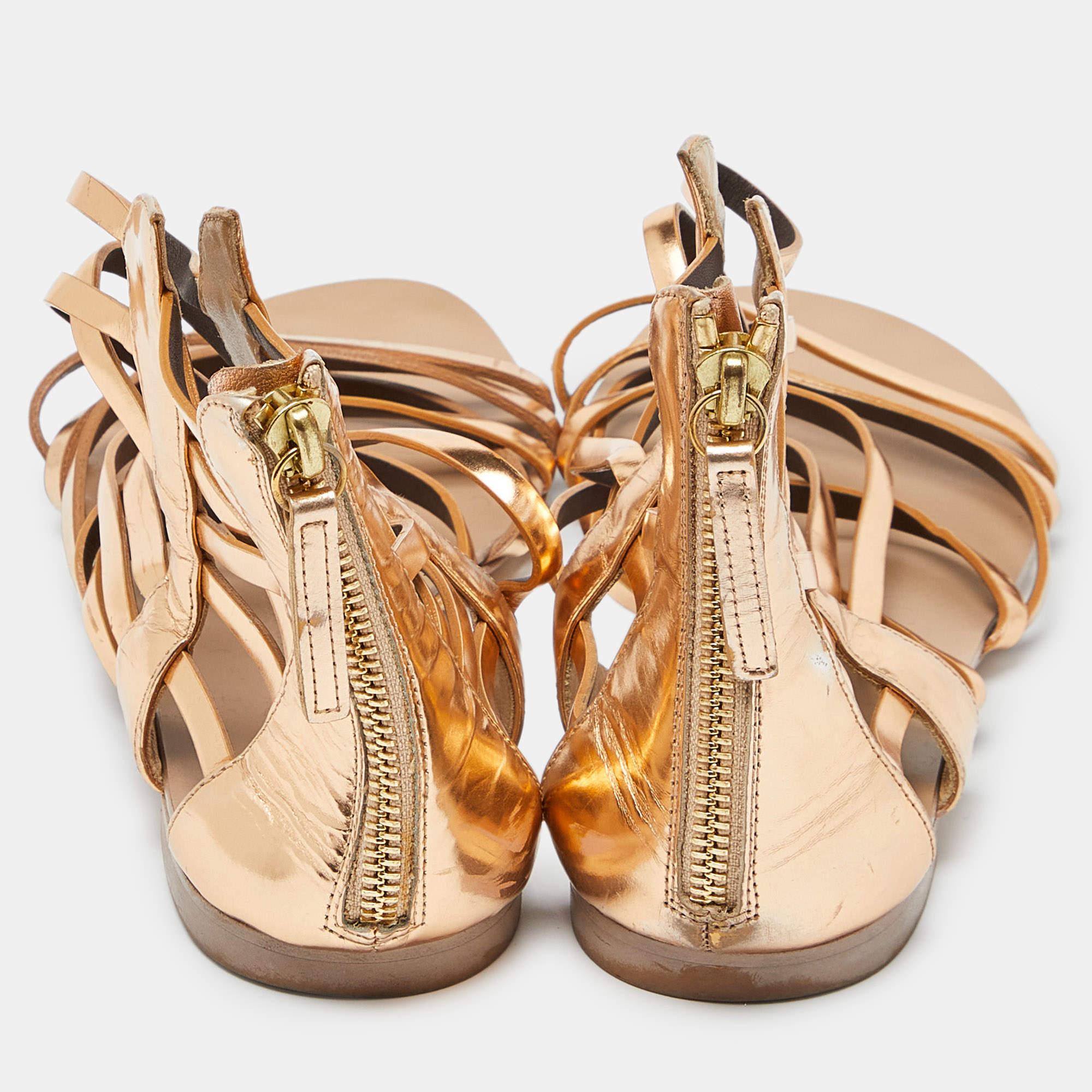 Giuseppe Zanotti Gold Leather Ankle Cuff Flat Sandals Size 38.5 For Sale 1