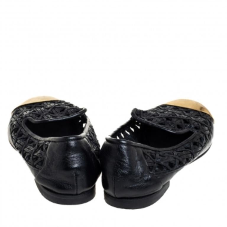 Achieve a stylish look when you wear these Giuseppe Zanotti loafers. Crafted from black leather with cutout details, these slip-on style loafers are detailed with gold-tone cap toes and leather soles. The insoles carry the brand labels.