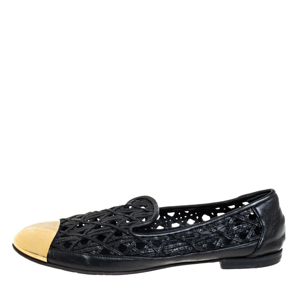 Achieve a stylish look when you wear these Giuseppe Zanotti loafers. Crafted from black leather with cutout details, these slip-on style loafers are detailed with gold-tone cap toes and leather soles. The insoles carry the brand labels.


