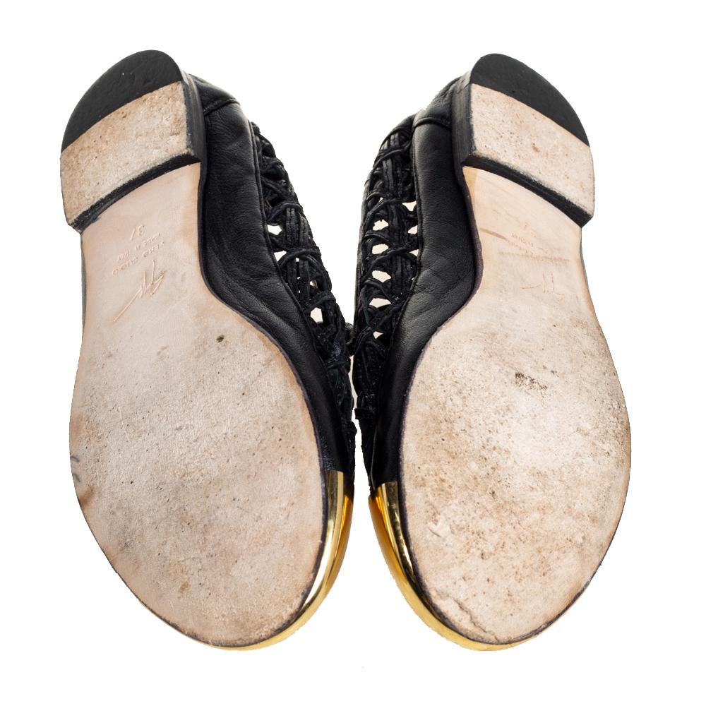 Black Giuseppe Zanotti Gold Leather Cap Toe Slip On Loafers Size 37 For Sale