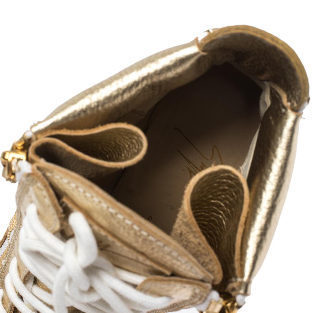 Giuseppe Zanotti Gold Leather High Top Wedge Sneakers Size 37 In Good Condition In Dubai, Al Qouz 2