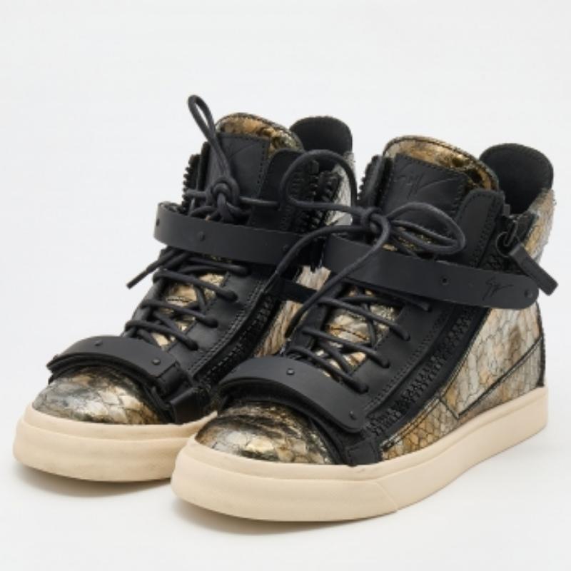 Nero Giuseppe Zanotti - Sneakers alte Coby in pelle goffrata con pitone oro - misura 37 in vendita