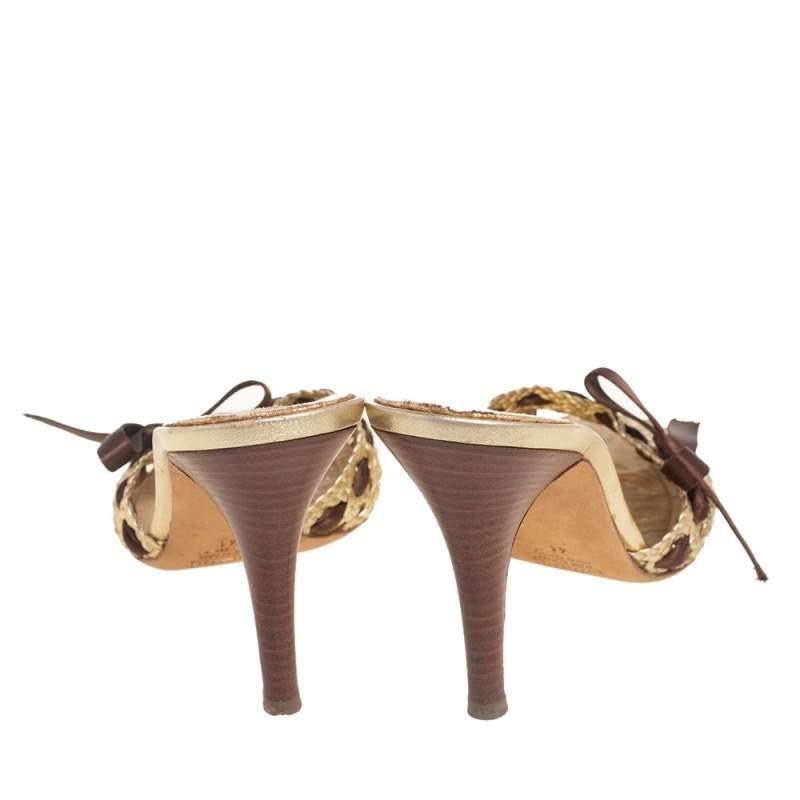 Giuseppe Zanotti Gold Woven Leather Slide Sandals Size 41 (sandales en cuir tressé) Pour femmes en vente