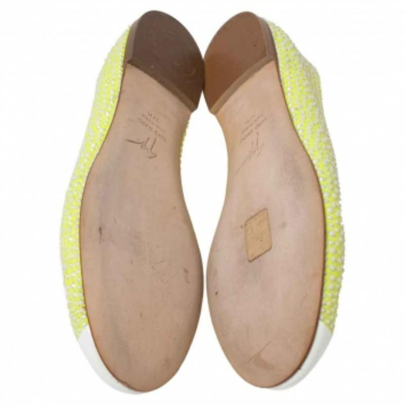 Giuseppe Zanotti Greene & Greene Crystal Embellished Ballet Flats Taglia 37.5 In condizioni buone in vendita a Dubai, Al Qouz 2