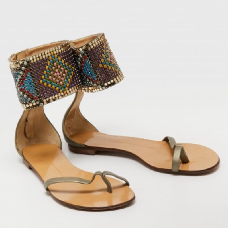 Giuseppe Zanotti Green Leather Embellished Ankle Wrap Flat Sandals Size 38.5 For Sale 2