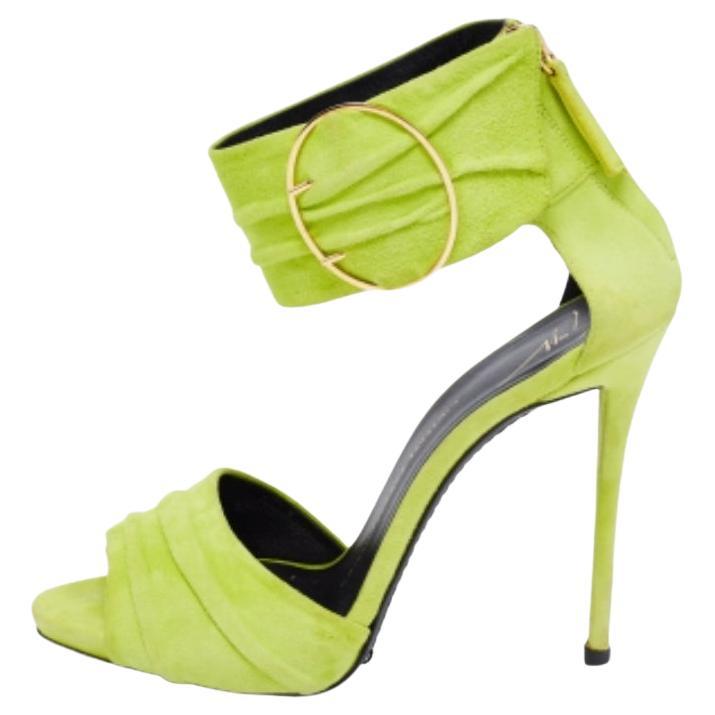 Sandales à bout ouvert Giuseppe Zanotti en daim vert  Taille 37.5