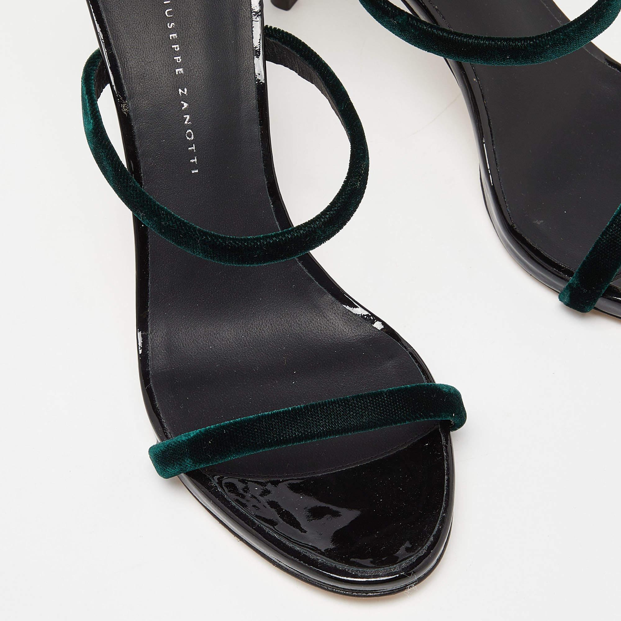 Giuseppe Zanotti Green Velvet Harmony Ankle Strap Sandals Size 38 For Sale 1