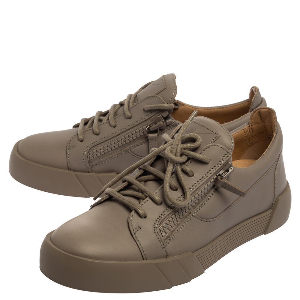 Giuseppe Zanotti Grey Leather Frankie Low Top Sneakers Size 40 For Sale at  1stDibs