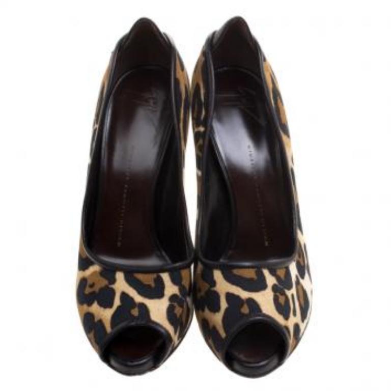Giuseppe Zanotti escarpins à bout ouvert en toile imprimé léopard, taille 38,5 en vente 1