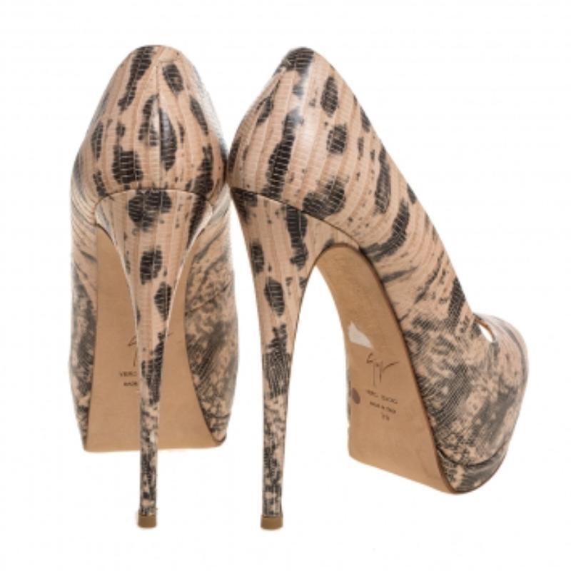Giuseppe Zanotti Lizard Embossed Leather Monro Peep Toe Platform Pumps Size 39 im Angebot 1