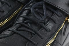 Giuseppe Zanotti Men's 40 Black Leather High Top Gold Eagle London Sneaker 4GZ88