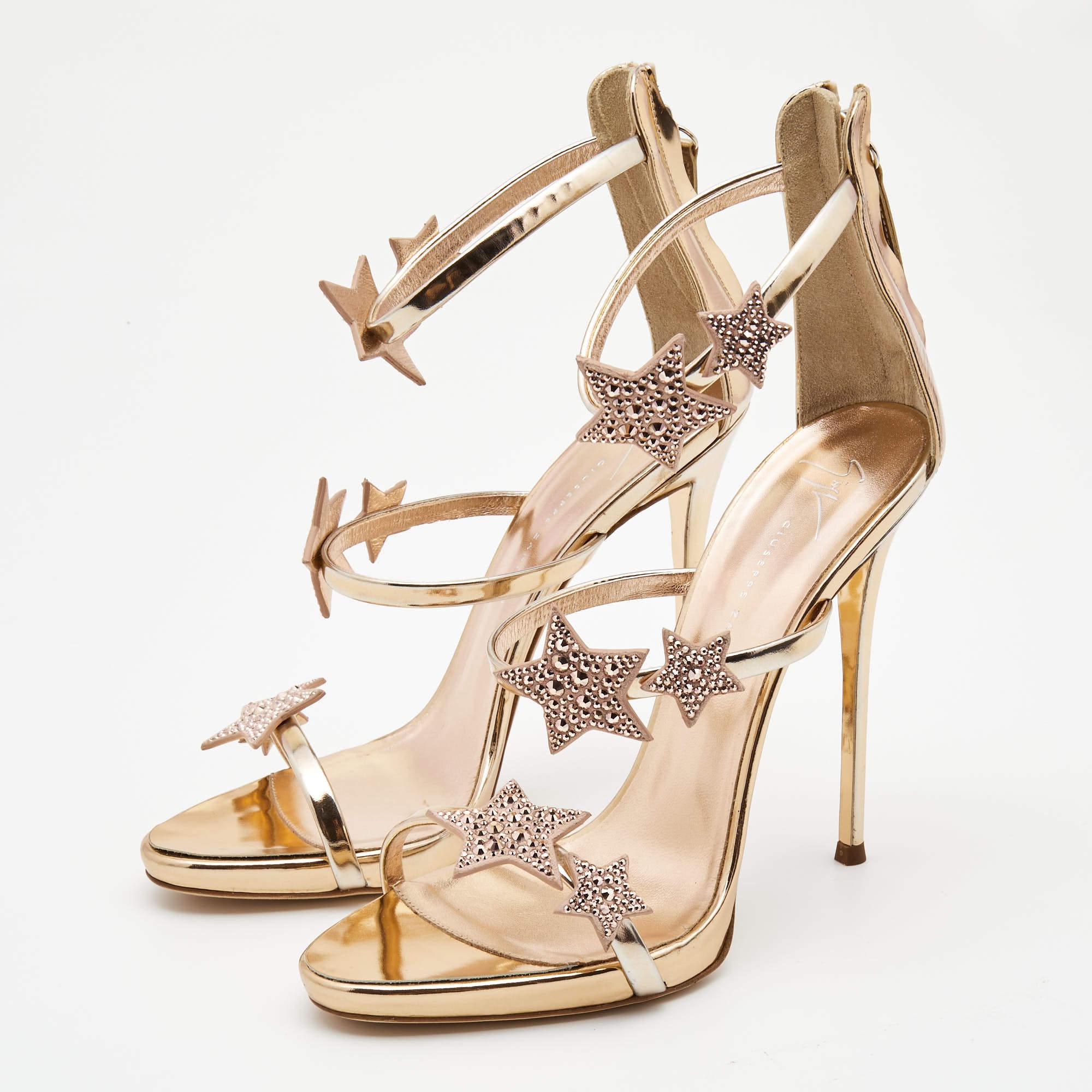 Women's Giuseppe Zanotti Metallic Gold Leather Harmony Star Sandals Size 39