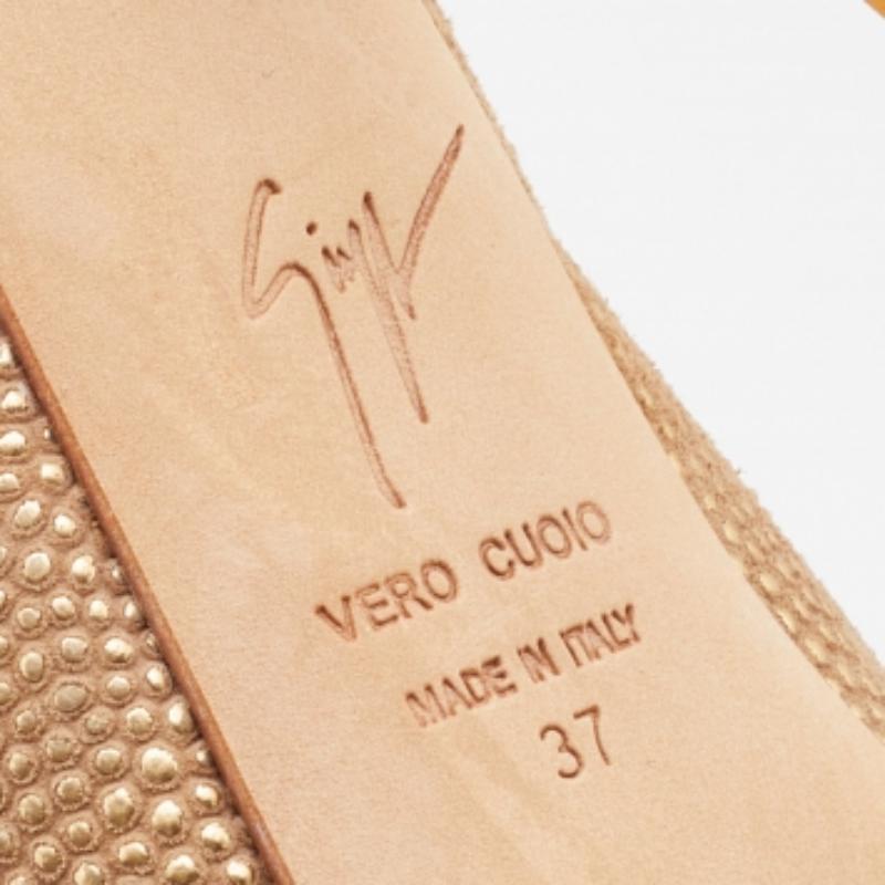 Giuseppe Zanotti escarpins à plateforme à bout ouvert en cuir doré métallisé taille 37 Pour femmes en vente