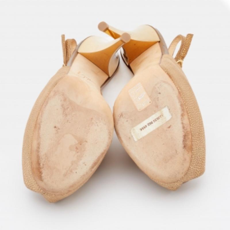 Giuseppe Zanotti escarpins à plateforme à bout ouvert en cuir doré métallisé taille 37 en vente 1