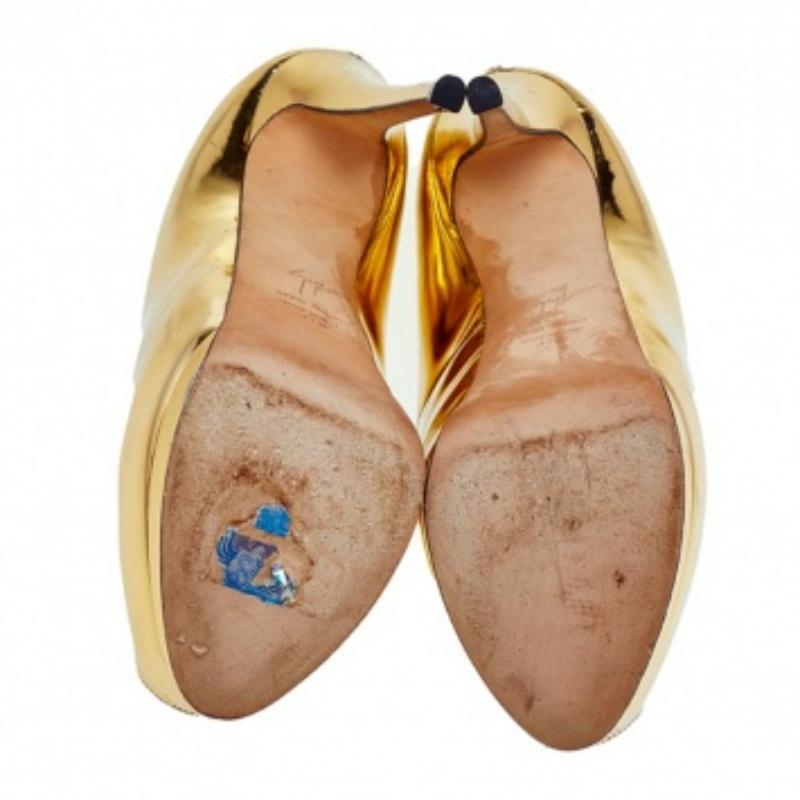 Women's Giuseppe Zanotti Metallic Gold Mirror Leather Peep Toe Platform Pumps Size 37.5