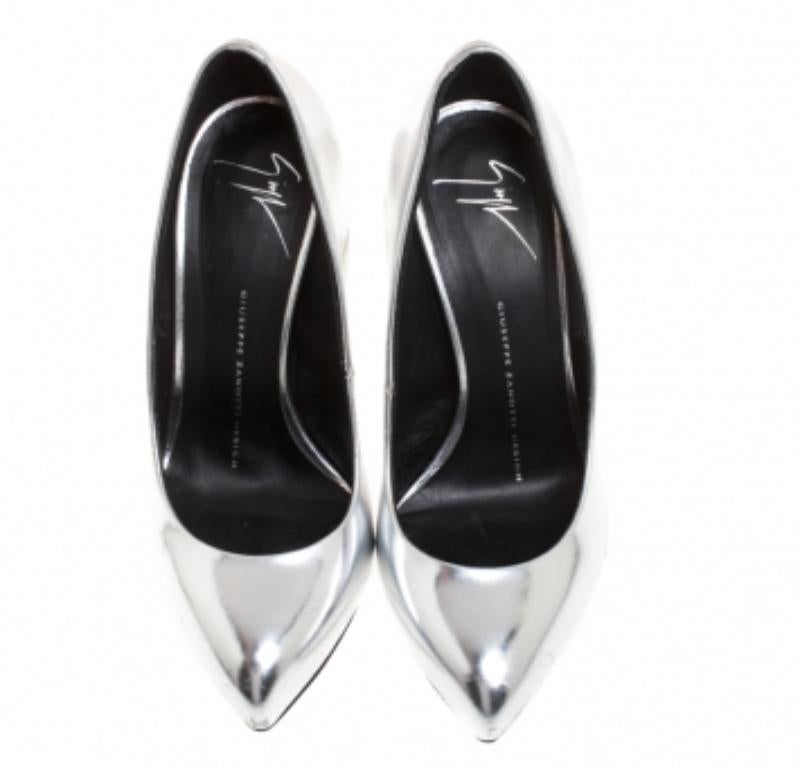 Giuseppe Zanotti escarpins à bout pointu argentés métalliques taille 37 Pour femmes en vente