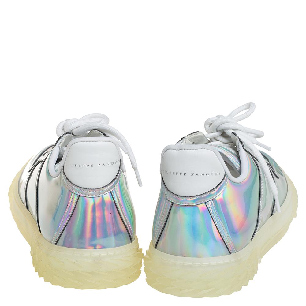 De las mujeres Giuseppe Zanotti Zapatilla baja Blabber de piel iridiscente multicolor Talla 39