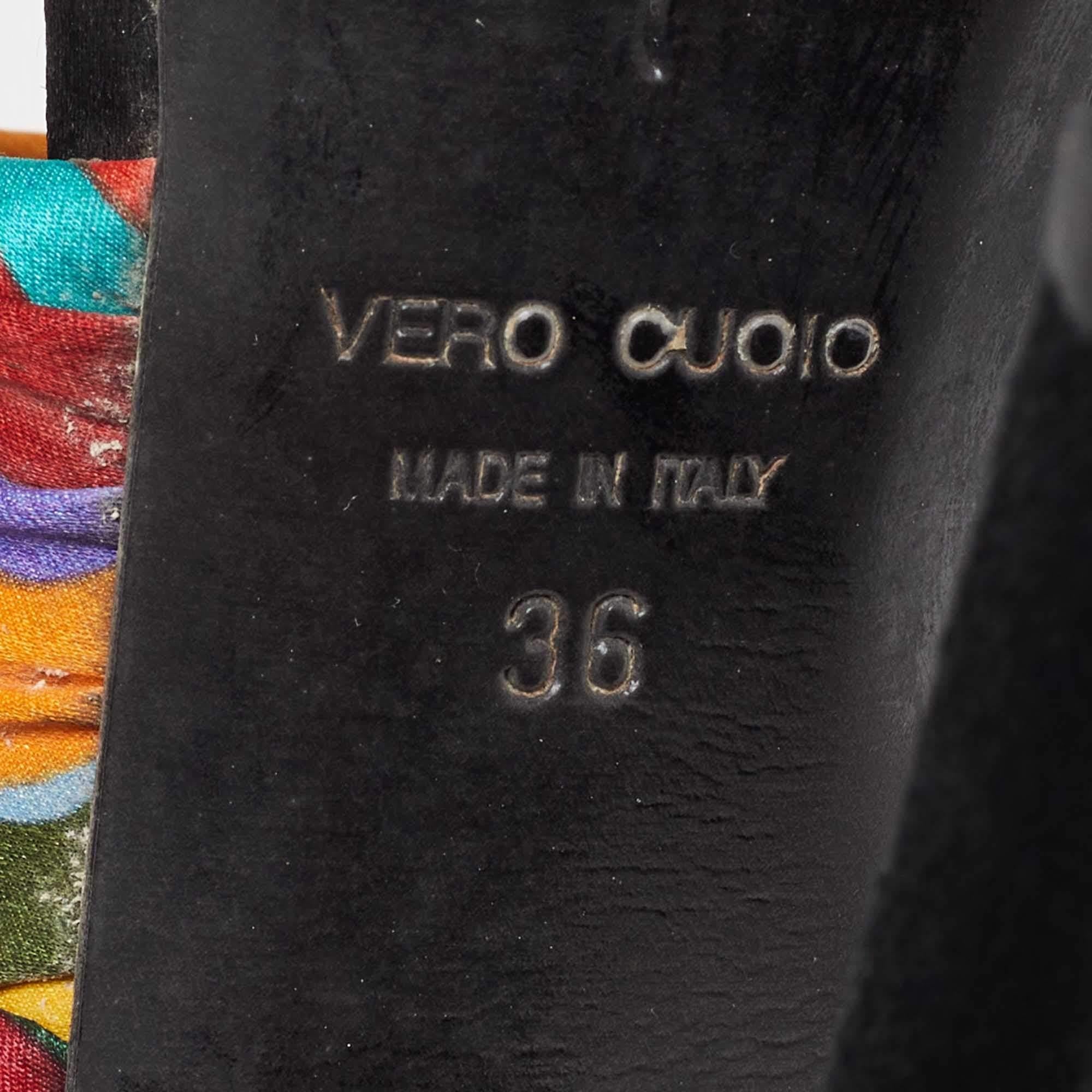 Giuseppe Zanotti Sandales à bout ouvert en satin multicolore taille 36 en vente 3