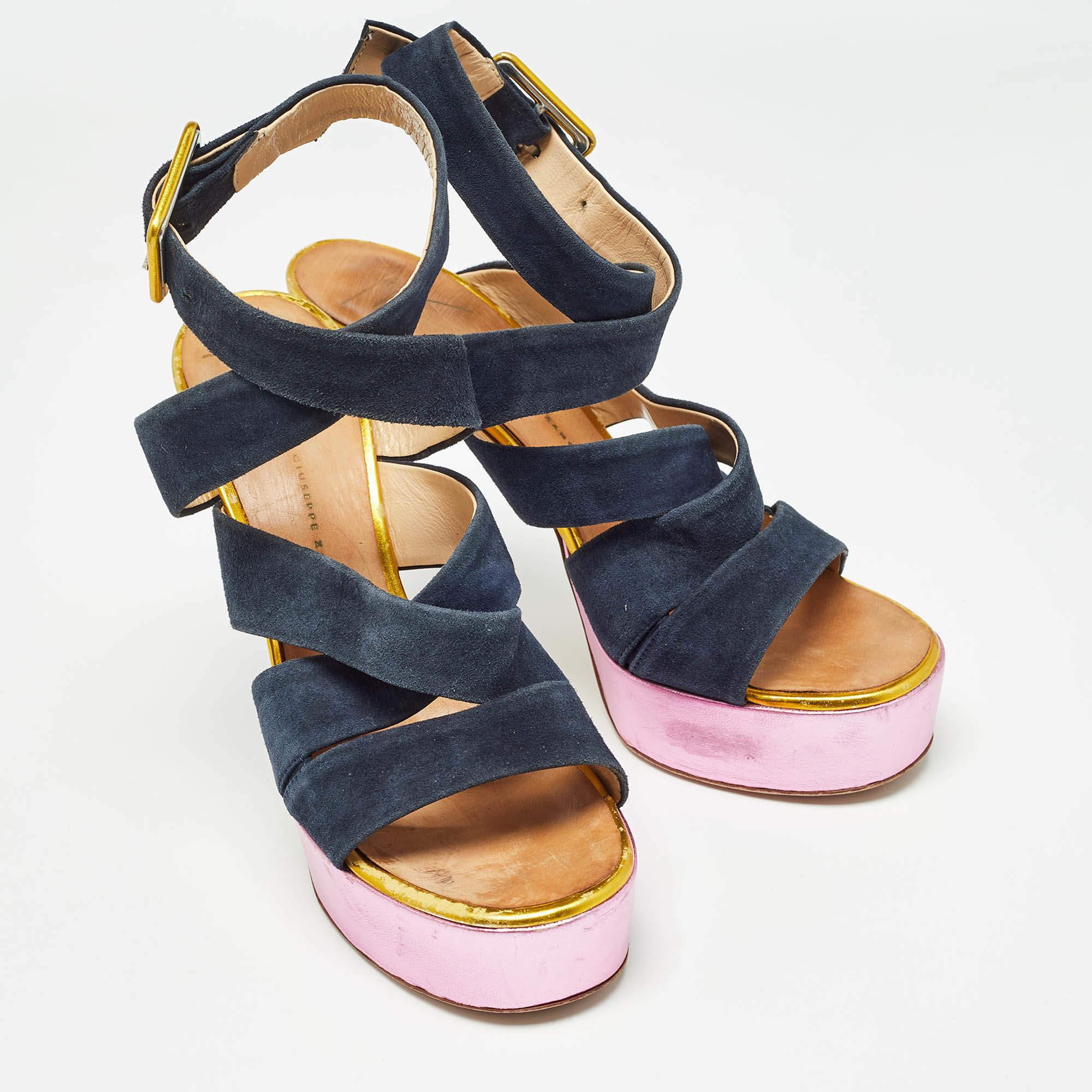 Giuseppe Zanotti Sandali con plateau in pelle e camoscio multicolore misura 39 In condizioni discrete in vendita a Dubai, Al Qouz 2