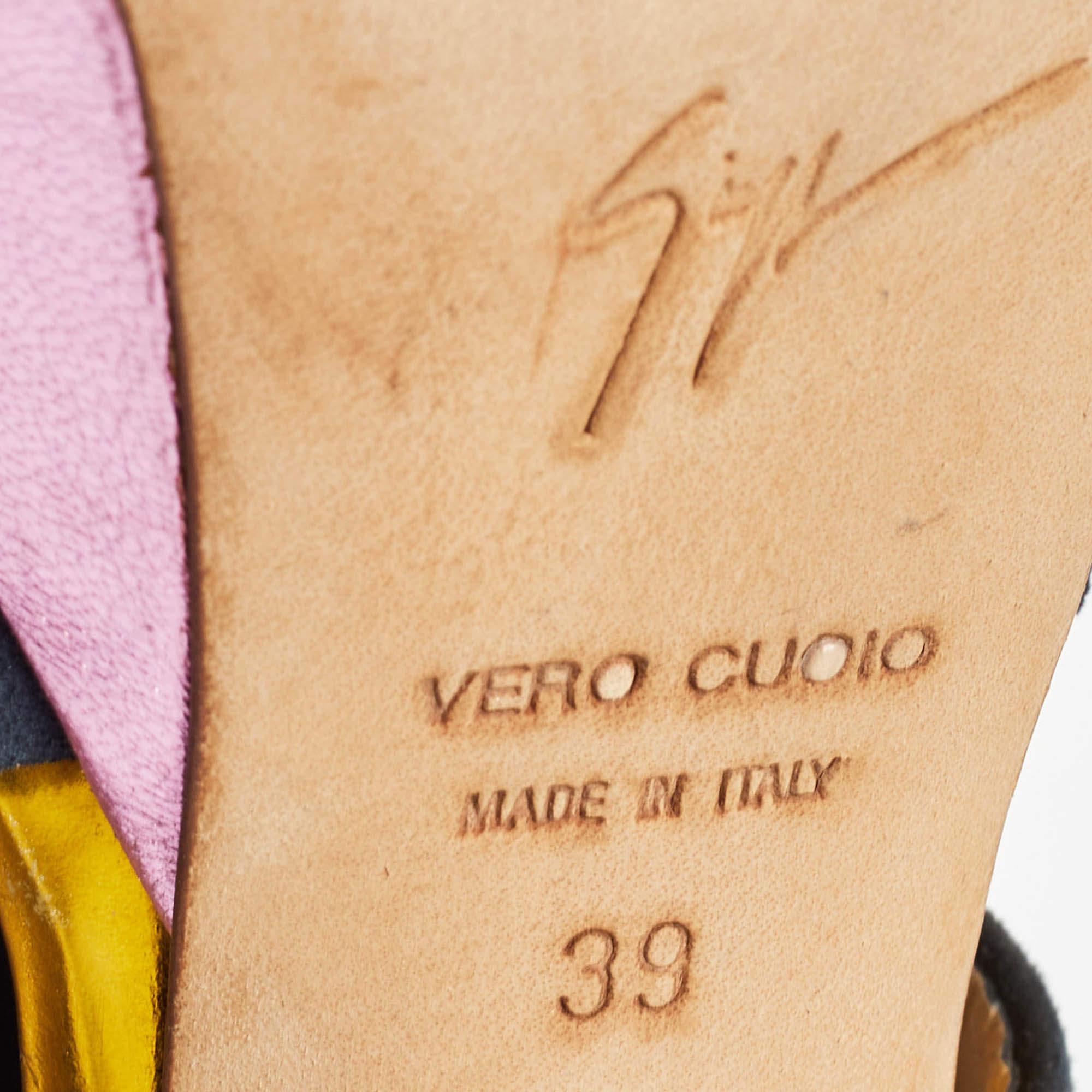 Giuseppe Zanotti Sandali con plateau in pelle e camoscio multicolore misura 39 in vendita 3