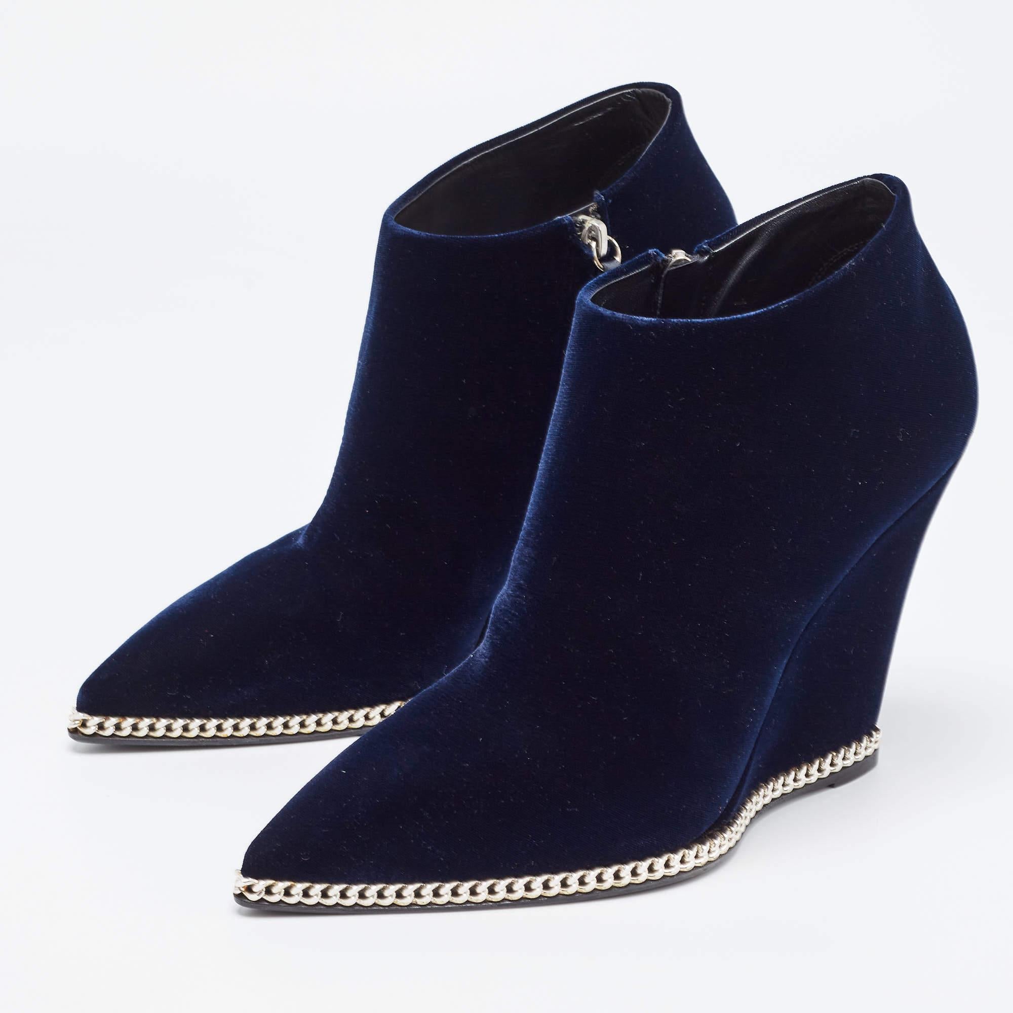 Giuseppe Zanotti Navy Blue Chain Link Ankle Boots Size 41 For Sale 5