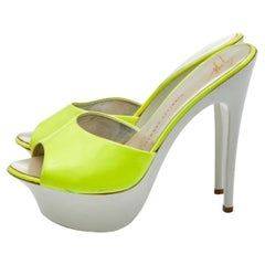 Giuseppe Zanotti Neon Yellow Patent Leather Platform Sandals Size 35