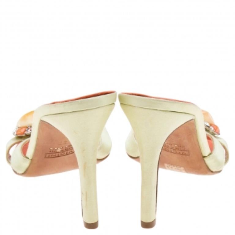 Women's Giuseppe Zanotti Neon Yellow Satin Crystal Embellished Sandals Size 37 For Sale