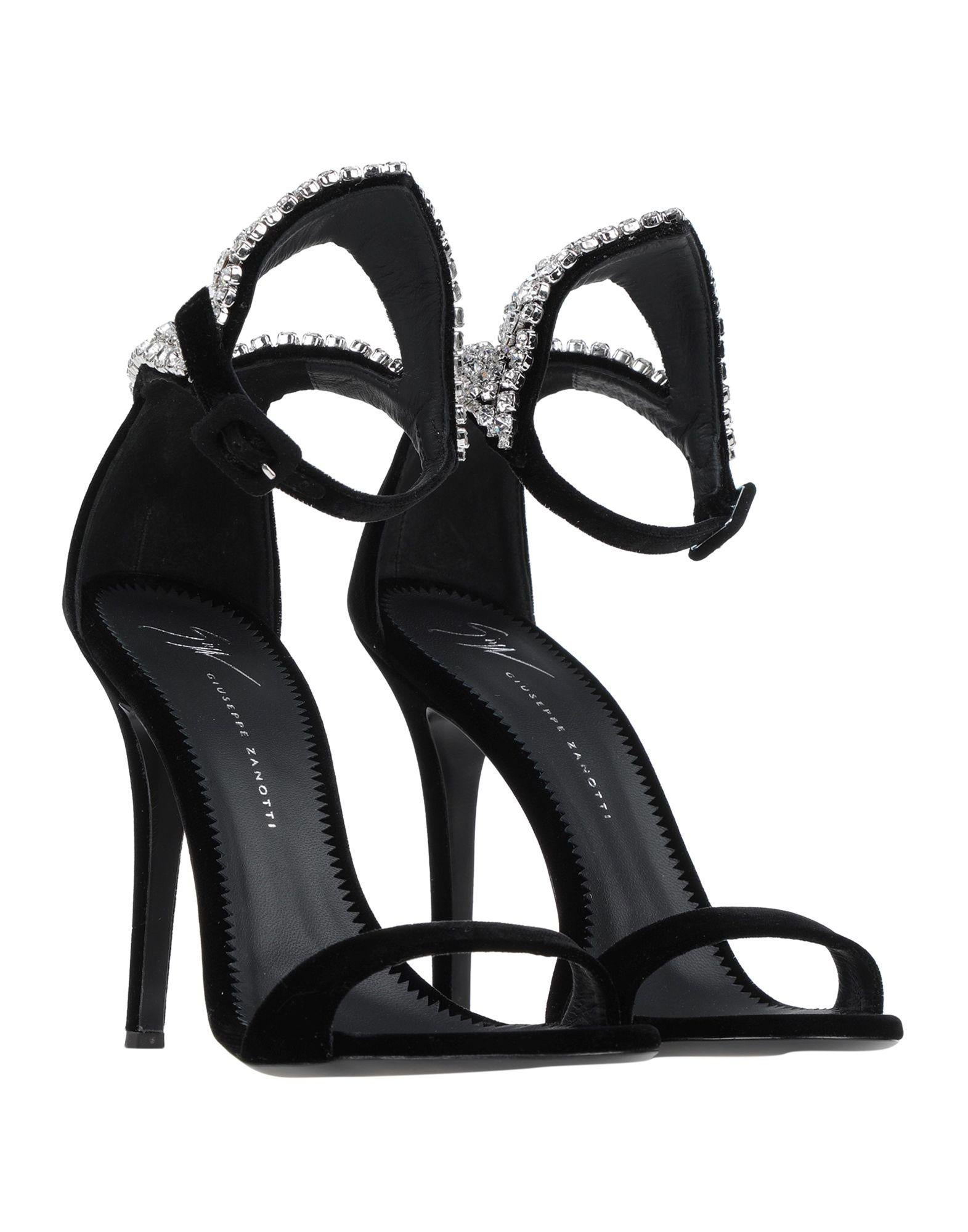 Women's Giuseppe Zanotti NEW Black Velvet Rhinestone Evening Sandals Heels in Box For Sale