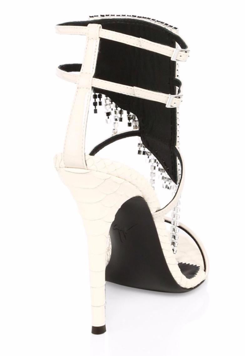 Women's Giuseppe Zanotti NEW Ivory Leather Crystal Strappy Evening Sandals Heels in Box