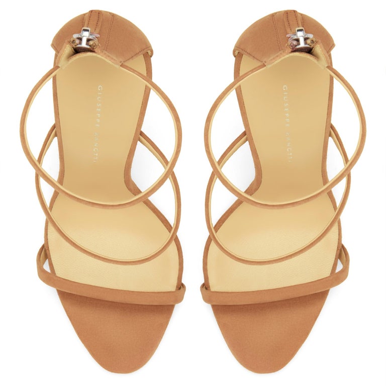 giuseppe zanotti nude heels