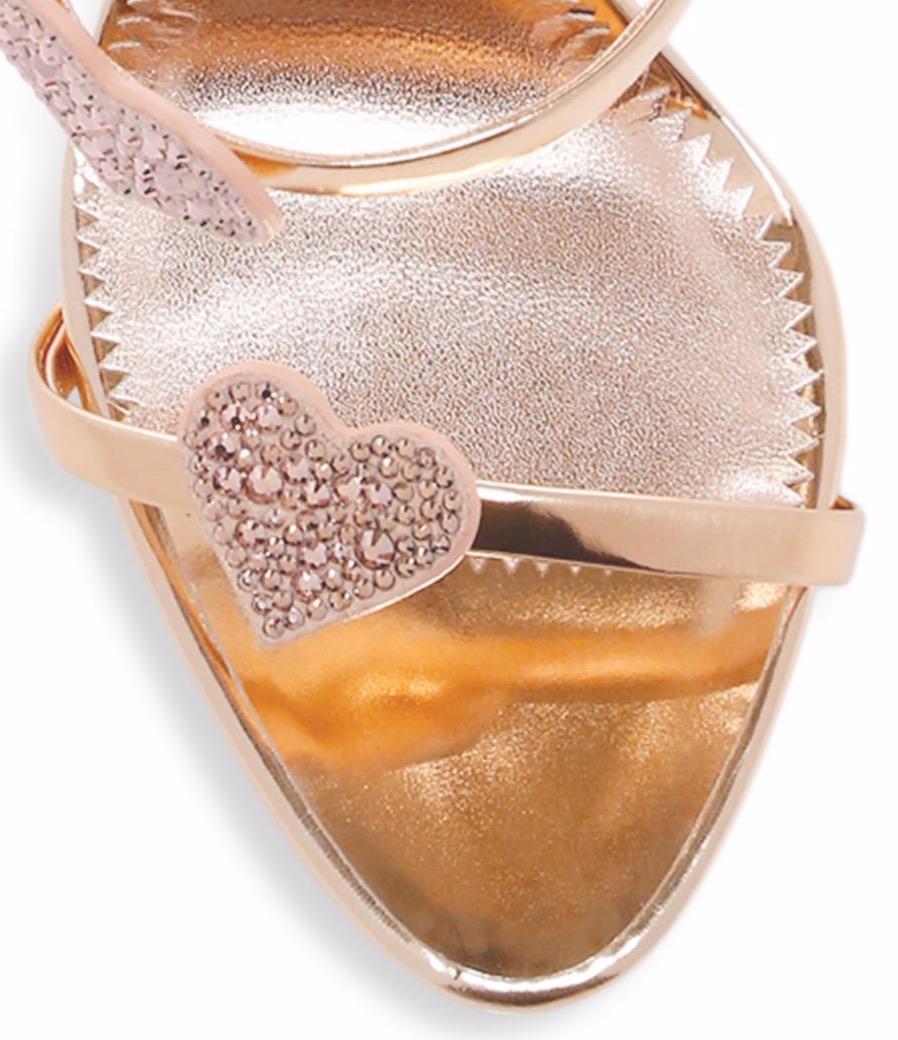 Giuseppe Zanotti NEW Rose Gold Leather Crystal Strappy Evening Sandals Heels in Box

Size IT 36
Lleather
Crystal
Ankle zip closure
Made in Italy
Heels height 4.75