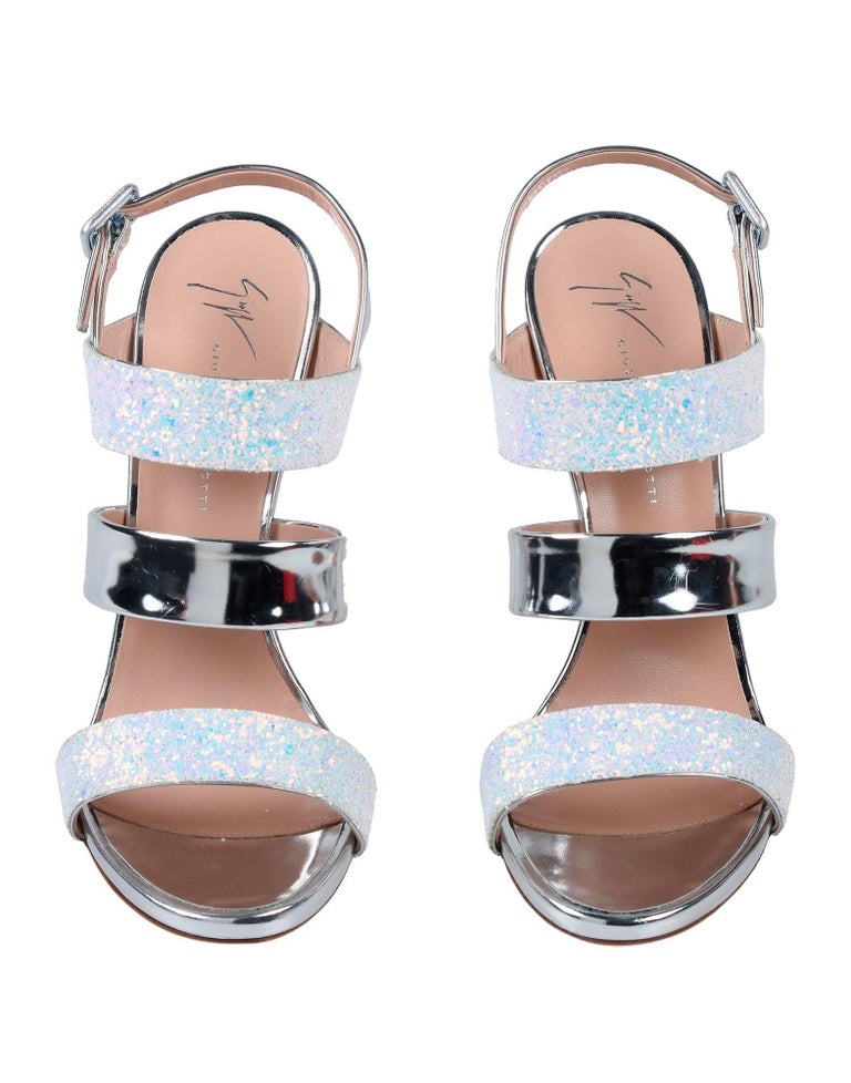 zip front ankle boots uk